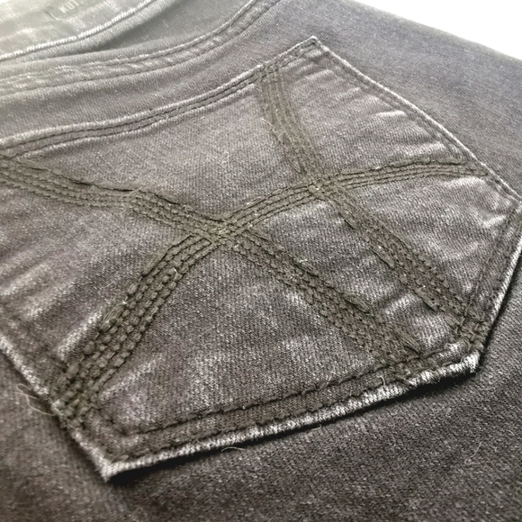 Kut Women's 6S Baby Bootcut Black Soft Jeans - Picture 11 of 14